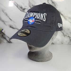 Blue Jays Toronto Hat 2025. New Era Cap. Gray Division Champions Cap. Unisex